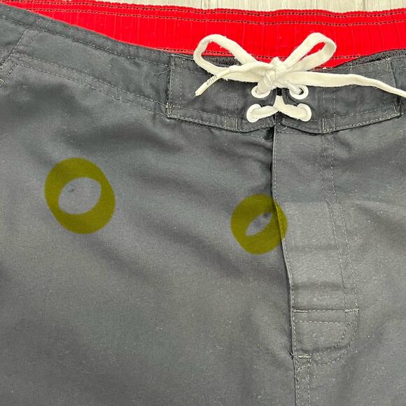 Vintage Nike Black Red White Lined Swim Board Shorts Embroidered Log XL - Picture 4 of 8